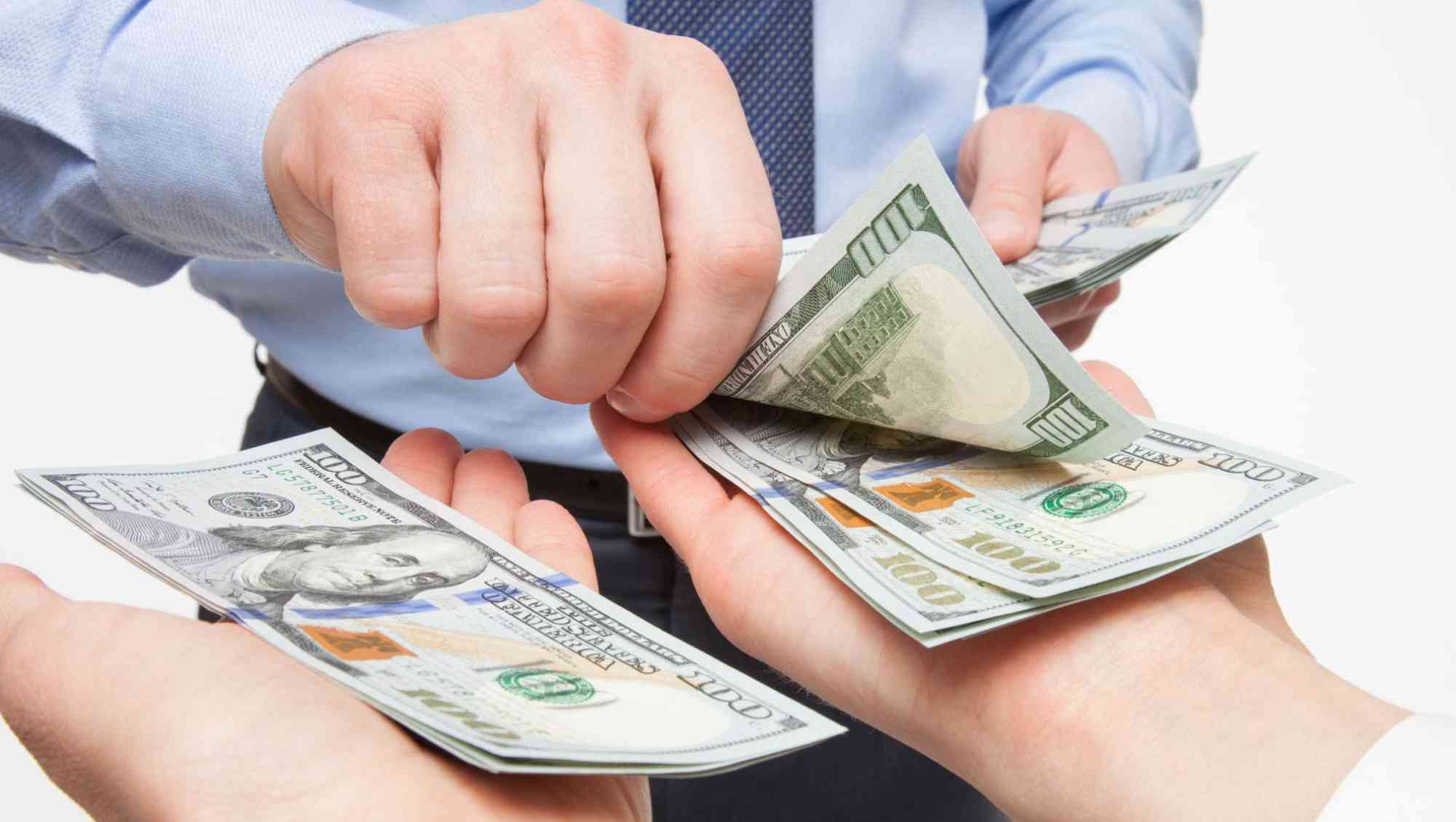 Thu nhập của vị trí trưởng phòng hành chính nhân sự có thể dao động từ 7.000.000 đến 50.000.000 VNĐ mỗi tháng