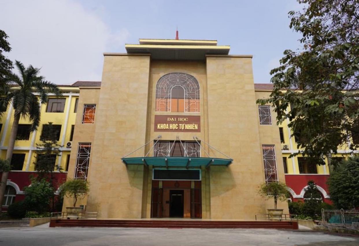 Điểm chuẩn của ngành Công nghệ thông tin tại Đại học Khoa học tự nhiên – Đại học Quốc gia Hà Nội năm 2024 dao động từ 23,5 - 27,8 điểm