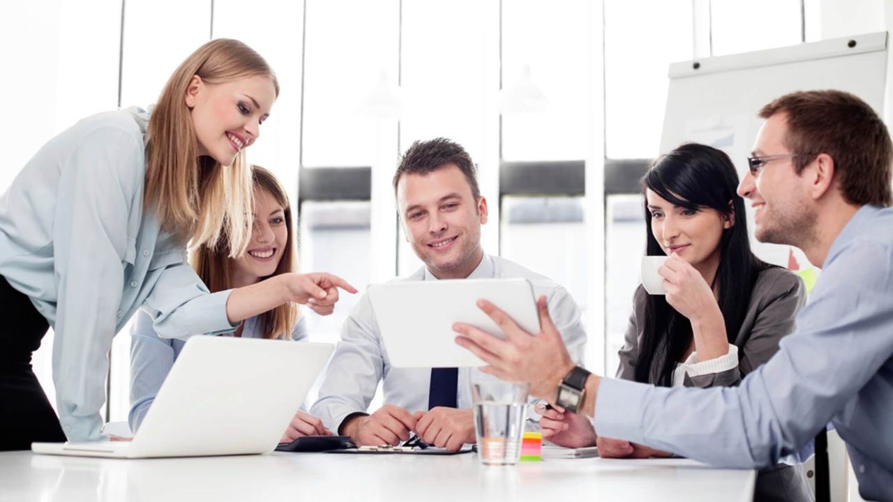các tiêu chí đánh giá nhân viên cuối năm