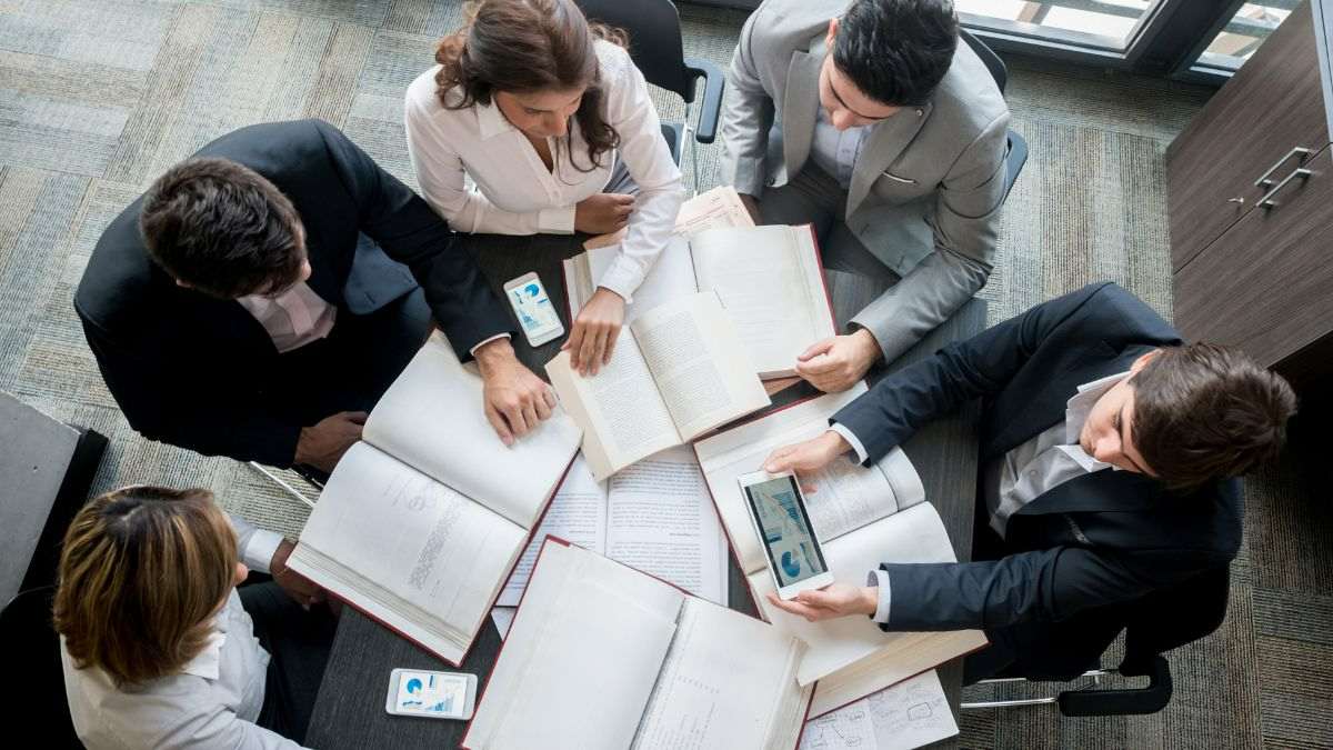 Ngành quản trị kinh doanh là ngành gì?