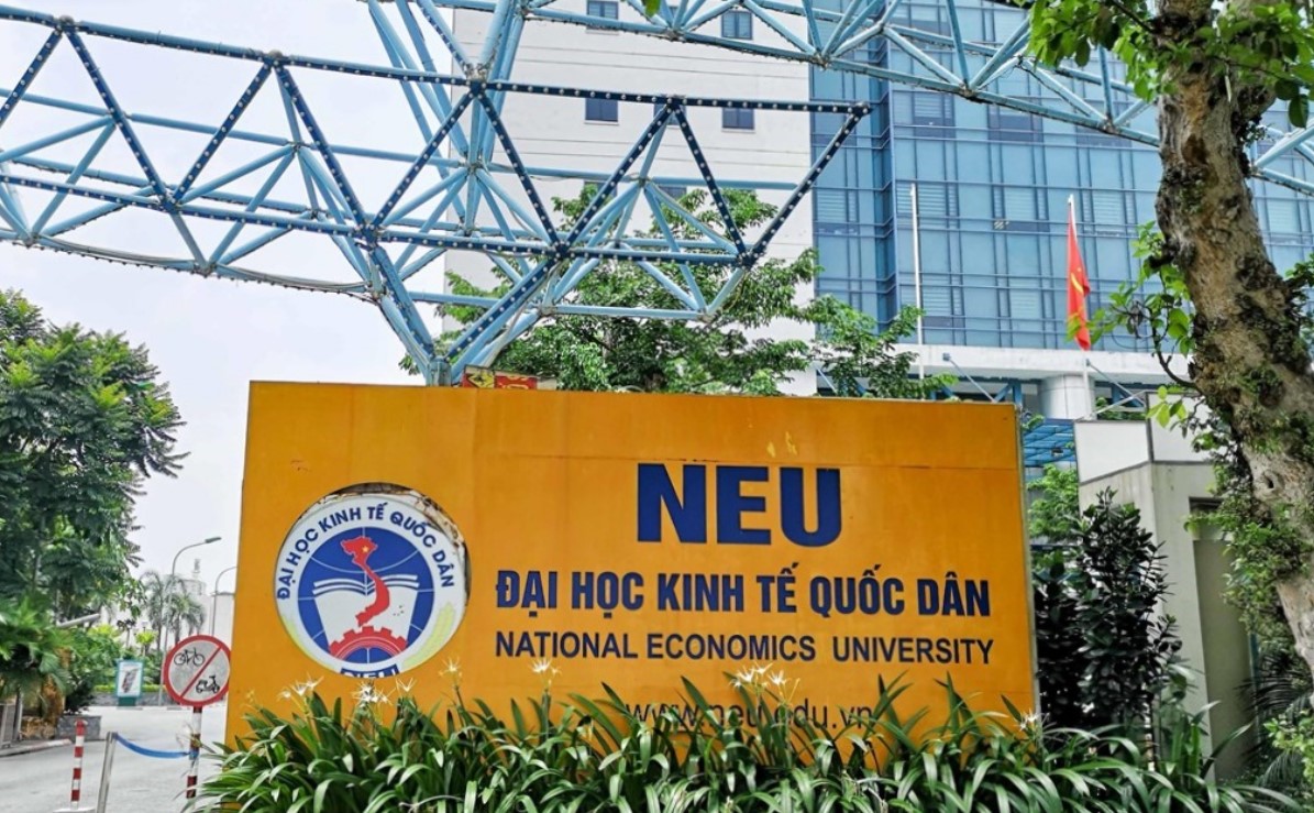 NEU - Được xem là một trong những trường đại học hàng đầu về ngành Quản trị kinh doanh ở Việt Nam