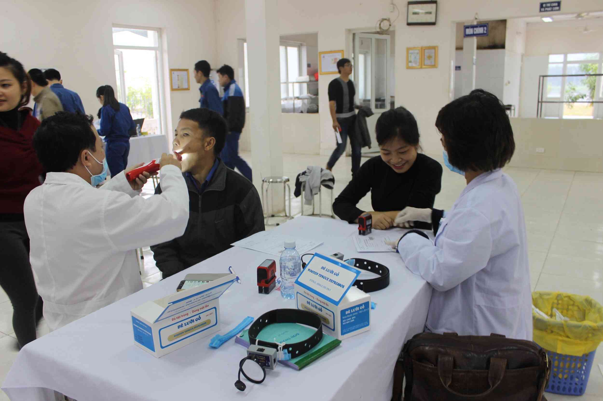 Bạn có thể đến các bệnh viện công lập để xin cấp giấy khám sức khỏe
