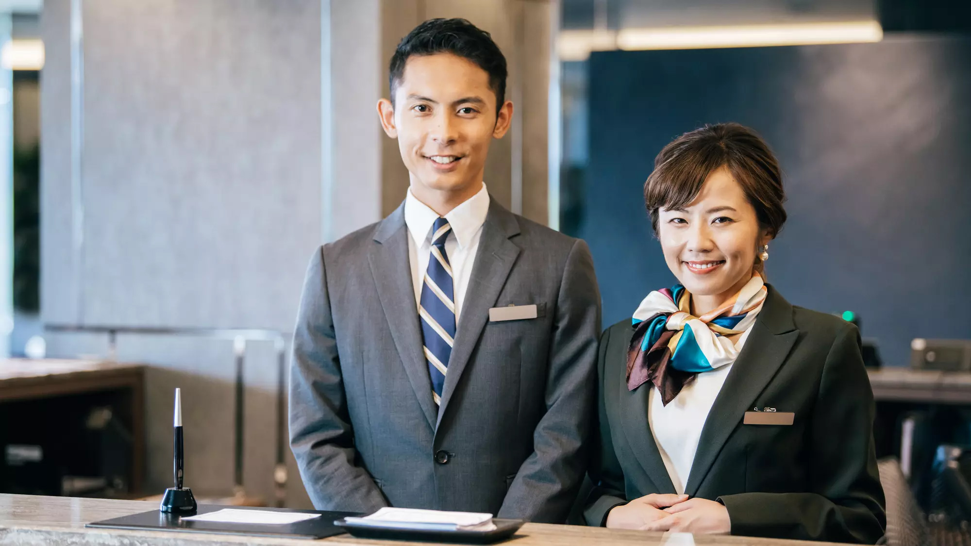 tiếng anh giao tiếp lễ tân khách sạn - Sử dụng thành thạo kỹ năng giao tiếp tiếng Anh lễ tân khách sạn là một trong những yêu cầu bắt buộc hiện nay