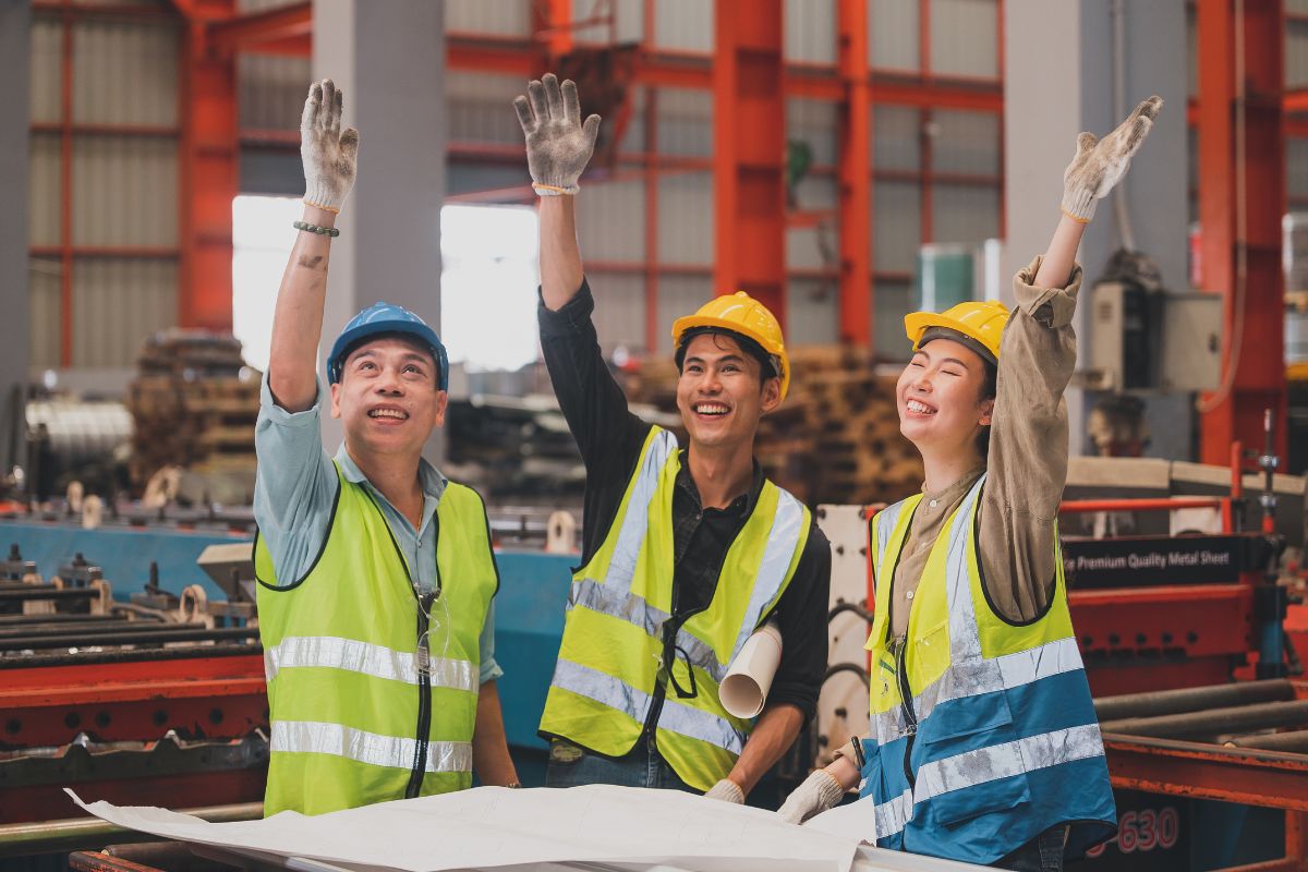 Người lao động cần đáp ứng một số điều kiện của nhà nước Việt Nam và quốc gia sẽ đến làm việc