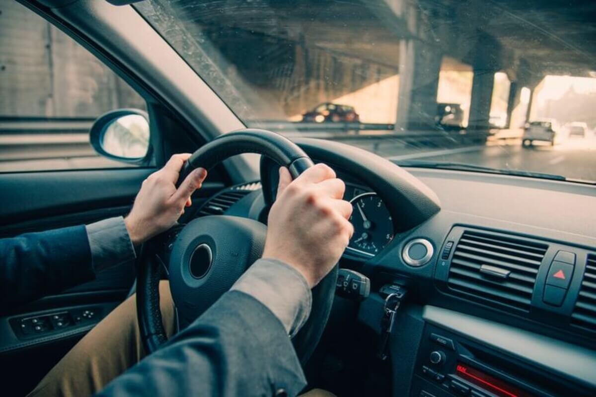 Tài xế lái xe B2 cần tìm hiểu kỹ về công việc khi muốn ứng tuyển