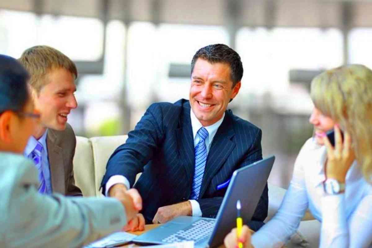 Nhà tuyển dụng yêu cầu ứng viên phải có trình độ và kỹ năng chuyên môn tốt